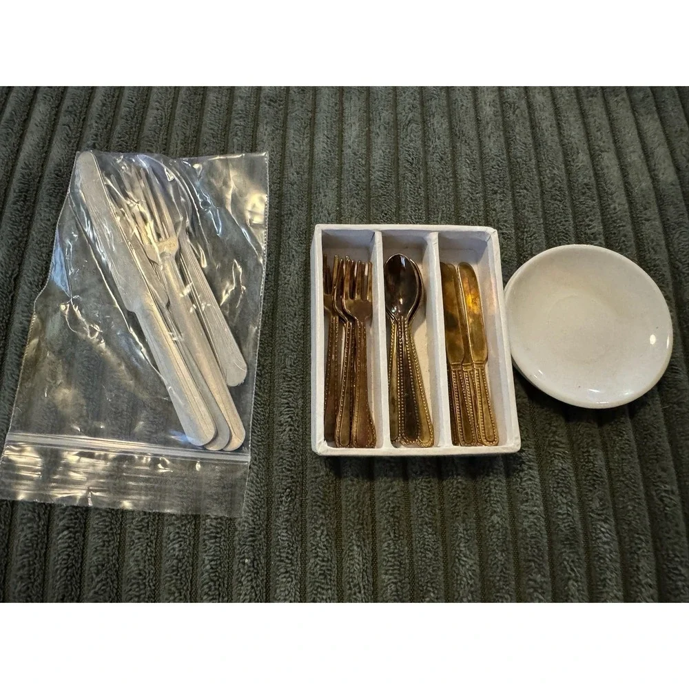 Miniature Plates‎ & Metal Flatware Sets 15pc Lot Dollhouse Size USA & China